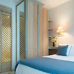 Golf Hotel 4*