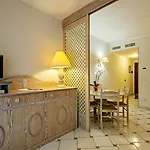 Golf Hotel 4*