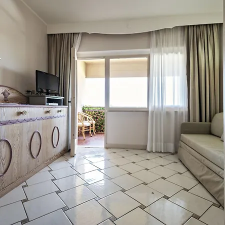 Hotel Golf 4*