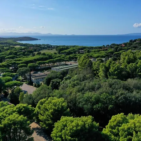 Golf Hotel